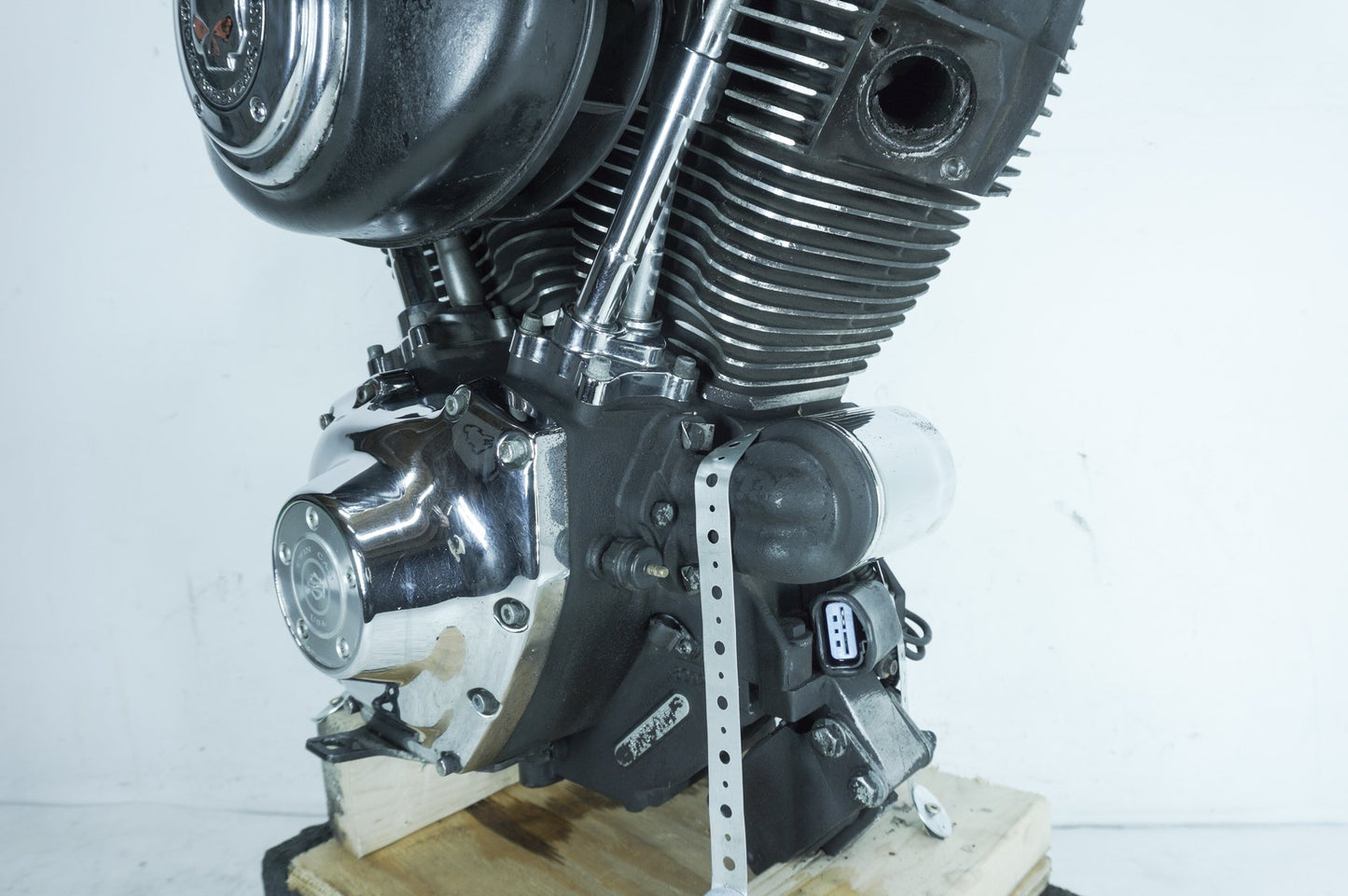 1999 - 2006 Harley-Davidson Dyna Wide Glide CARB Twin Cam 88 Engine Motor 16165-03