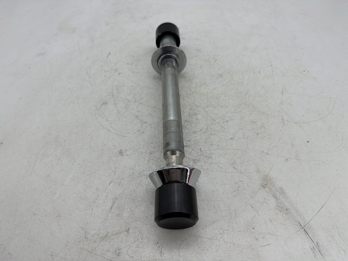 2010 Harley Street Glide Touring FLHX OEM Front Wheel Axle Bolt Shaft