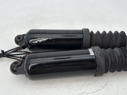 1999 - 2006 Harley-Davidson Touring Road King Police Rear Left Right Shock Absorbers 54565-97A