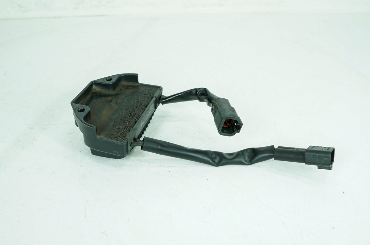 2004 Harley Dyna FXDWG Wide Glide OEM Voltage Regulator Rectifier