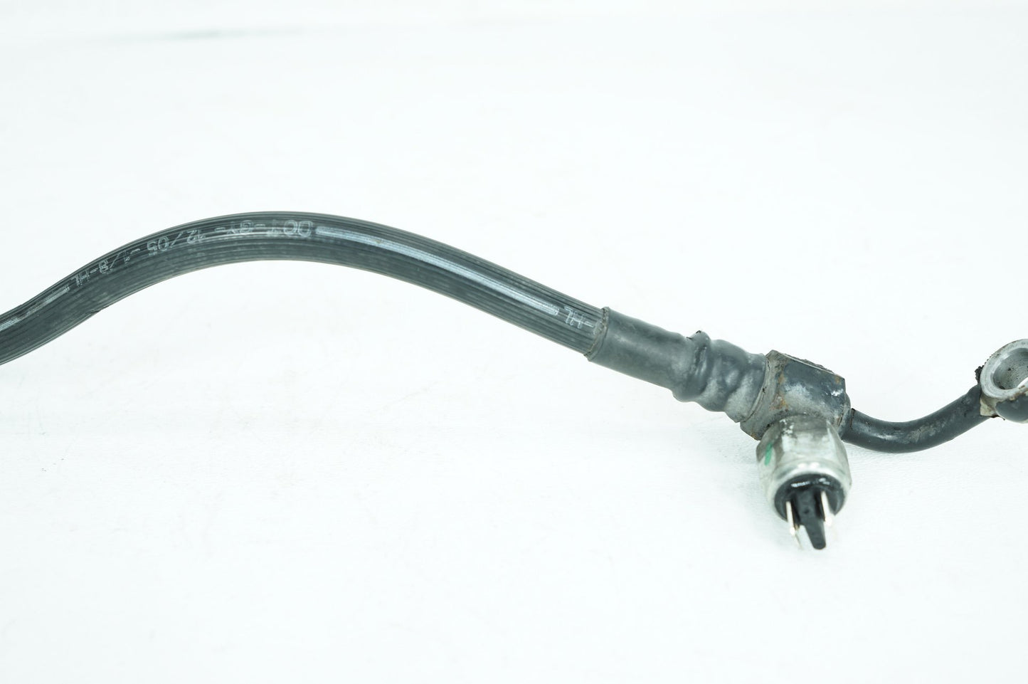 2000 - 2006 Harley-Davidson Dyna Street Bob Rear Brake Hose Line Pipe 40956-00A