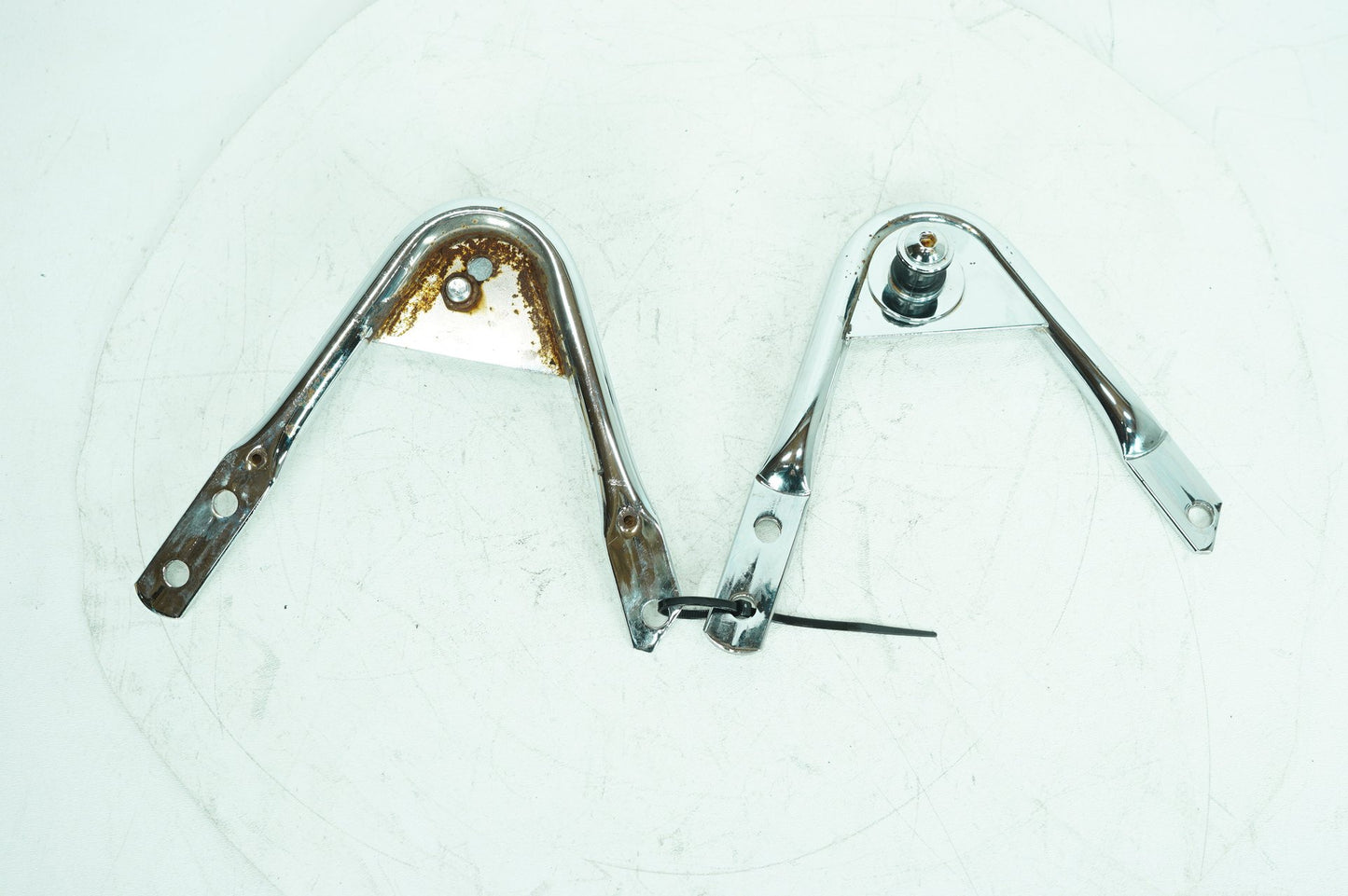 1999 - 2006 Harley-Davidson Touring Road Glide Detachable Tour Pak Luggage Box Bracket 53706-95