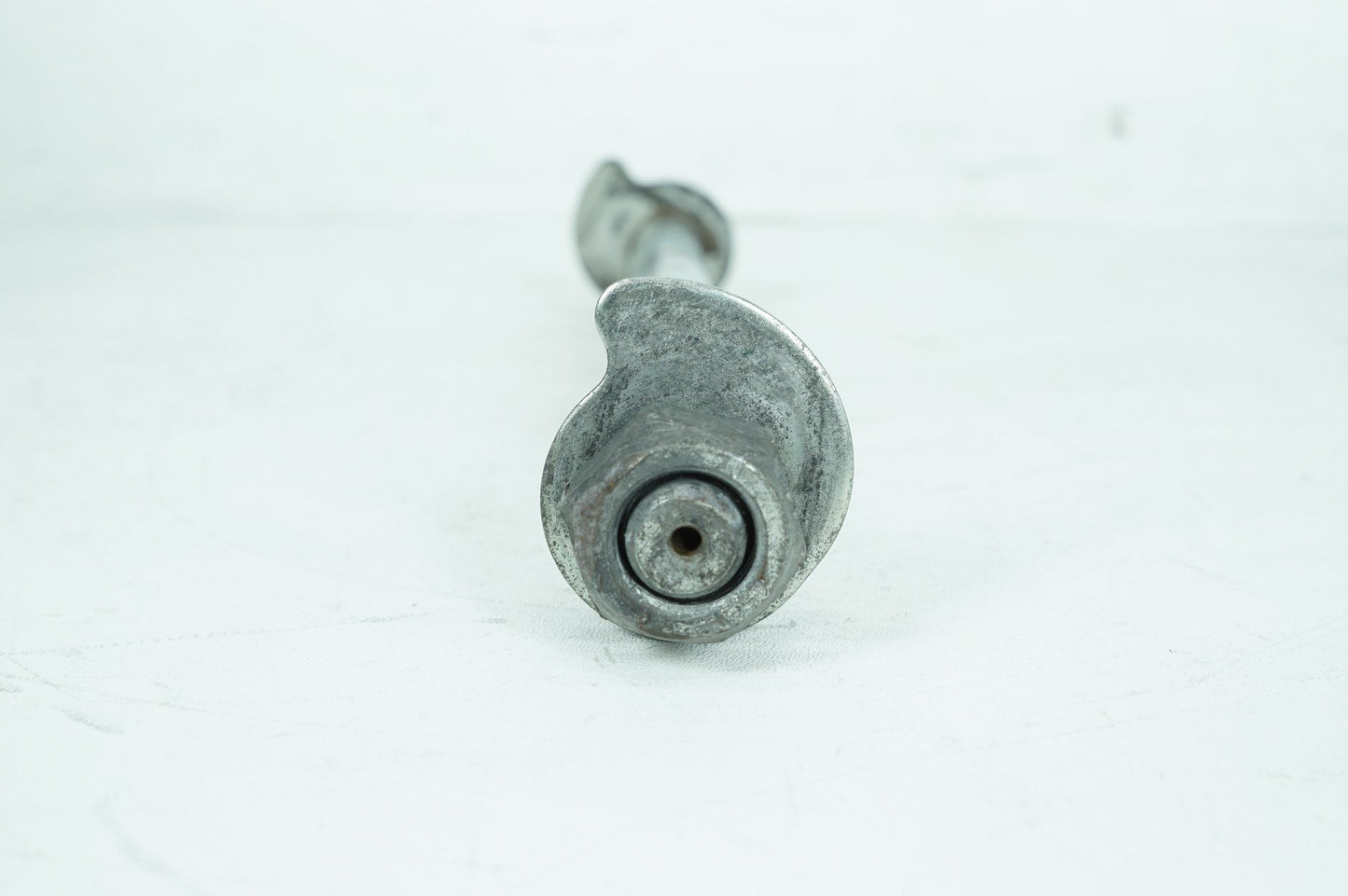 2007 - 2013 Harley-Davidson Touring Electra Glide Ultra Rear Wheel Axle Bolt Shaft 41056-09