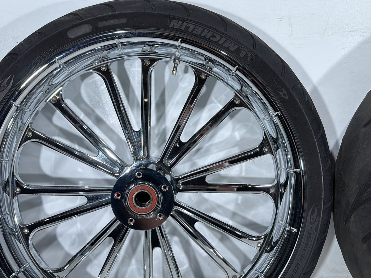 2009 Harley Road Glide Touring FLTR OEM Front & Rear Wheel Rim Tire