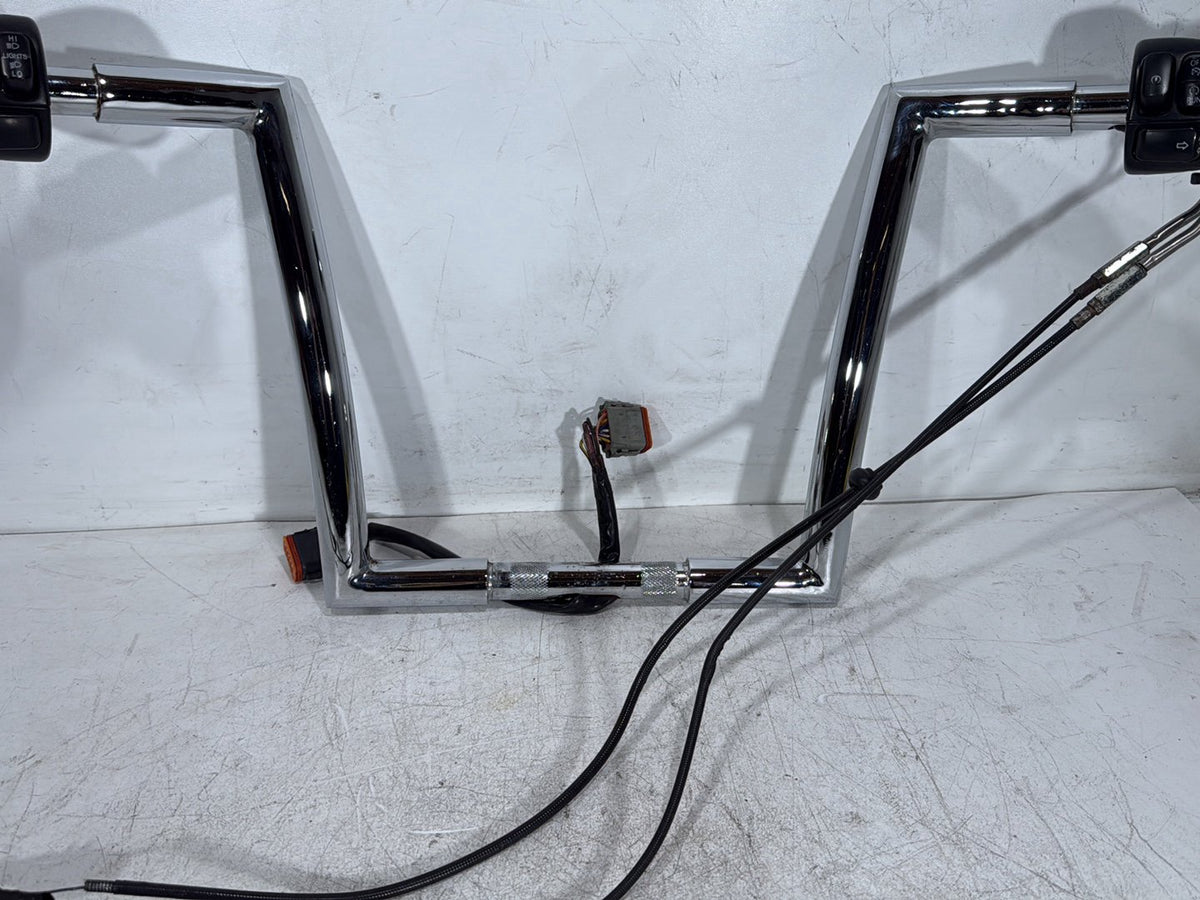 2005 Harley Road King Touring Police OEM Handlebars Left Right Switches Controls