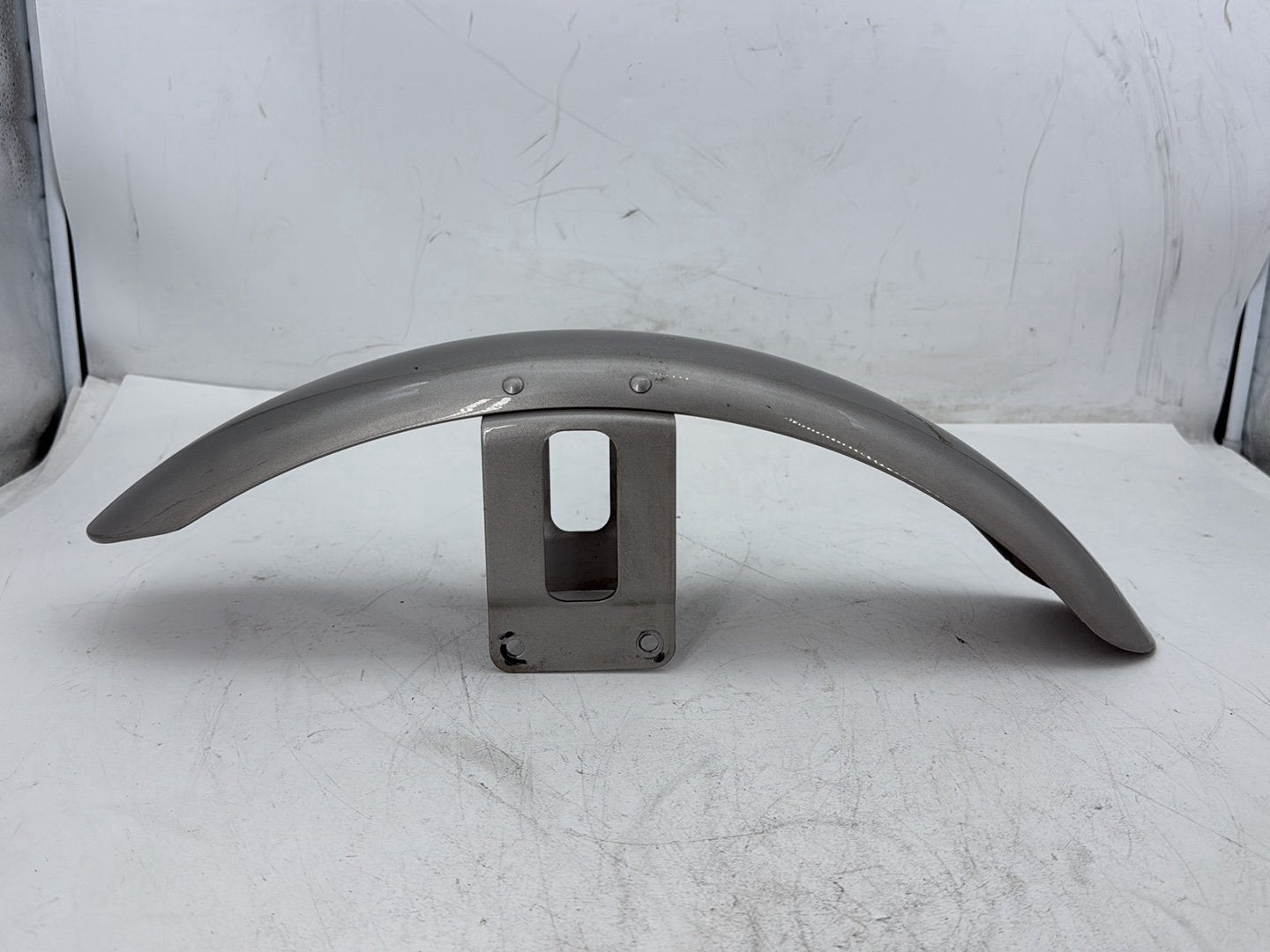 2009 Harley Sportster 883 Low XL883L OEM Front Wheel Fender Shell Panel