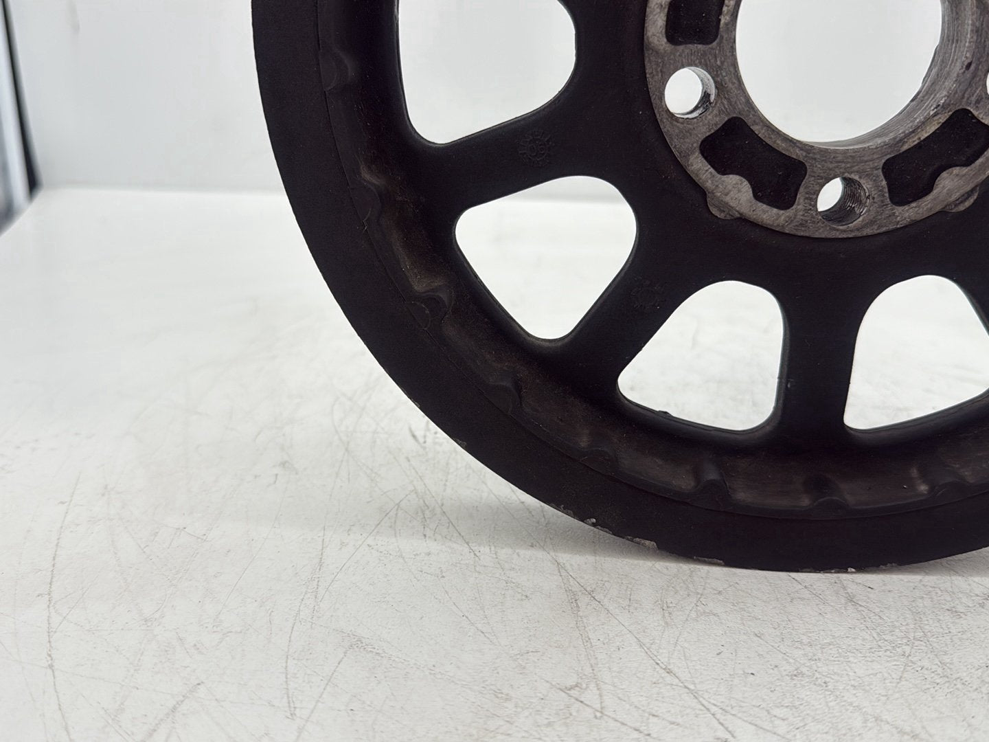 2007 Harley Touring FLHTCU Electra Glide Ultra OEM Rear Driver Pulley Sprocket
