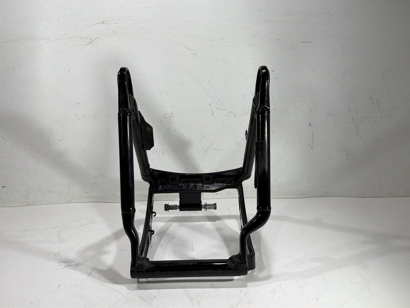 2011 Harley Heritage Softail Classic FLSTC OEM Rear Fork Swingarm Swing Arm