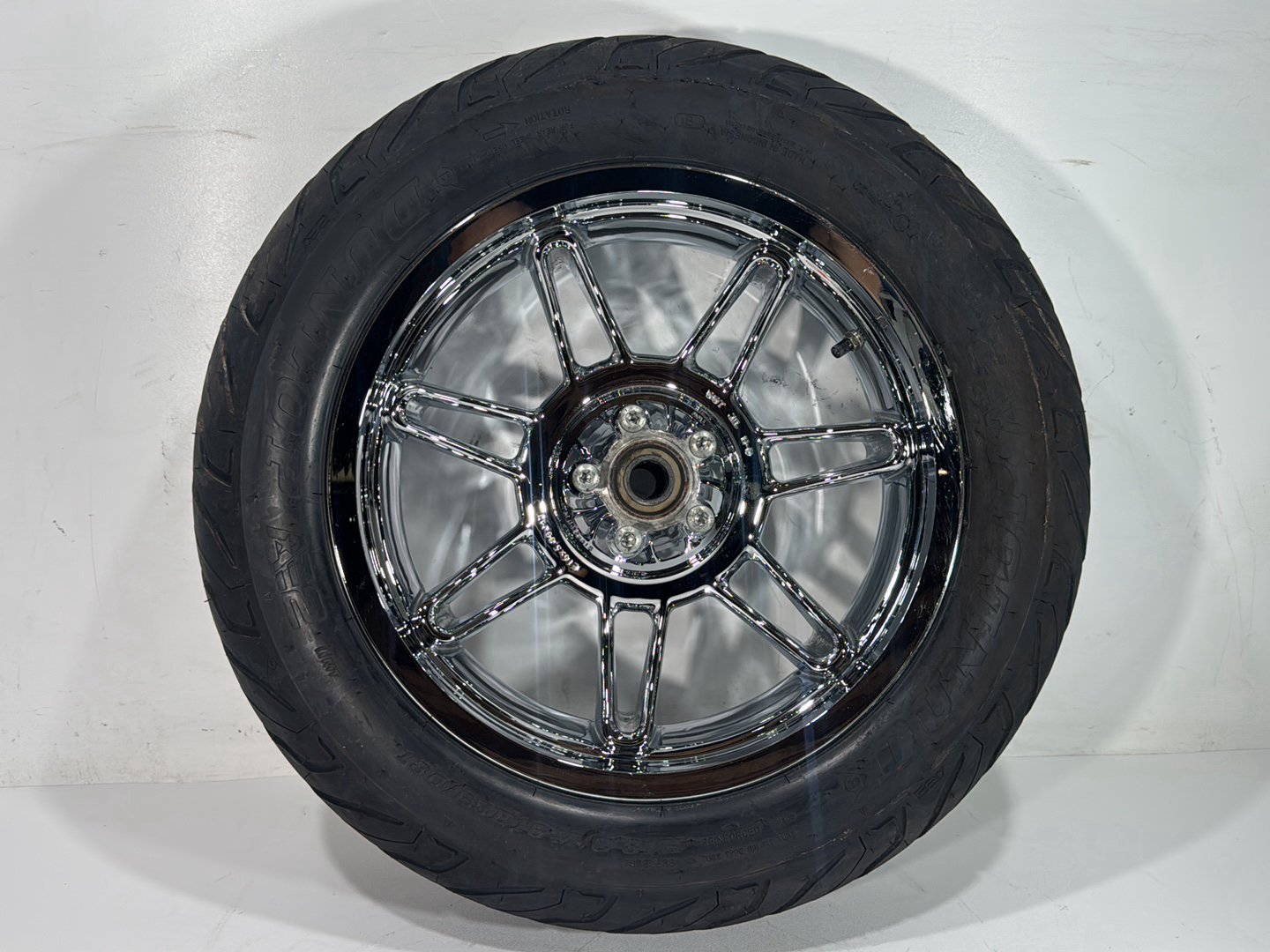 2014 Harley Electra Glide Touring CVO Screamin Eagle OEM Rear Wheel Rim Tire