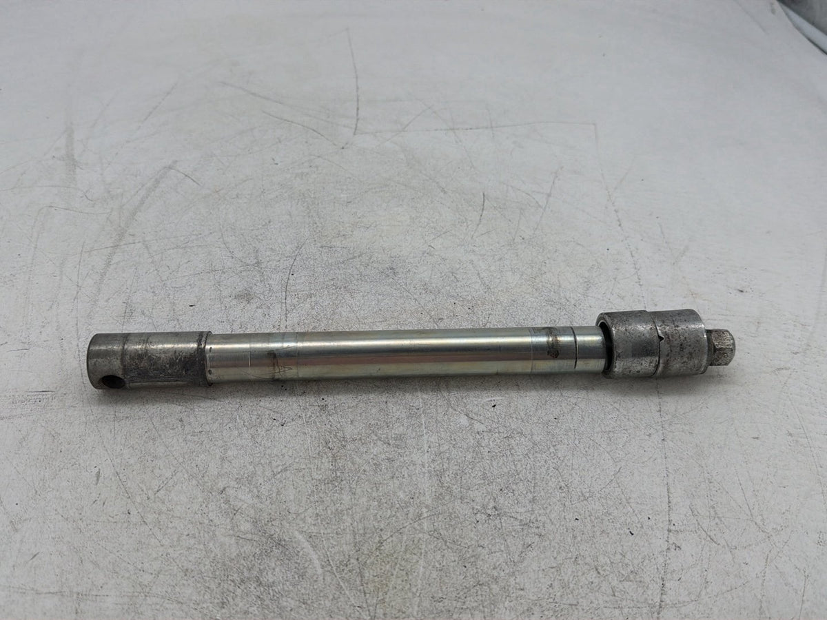 2003 Harley Electra Glide Touring FLHTI OEM Front Wheel Axle Bolt Shaft