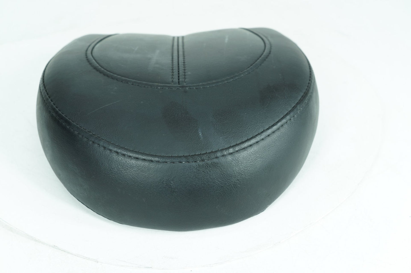 1999 - 2006 Harley-Davidson Softail Deluxe Rear Passenger Backrest Cushion Pad 52189-00