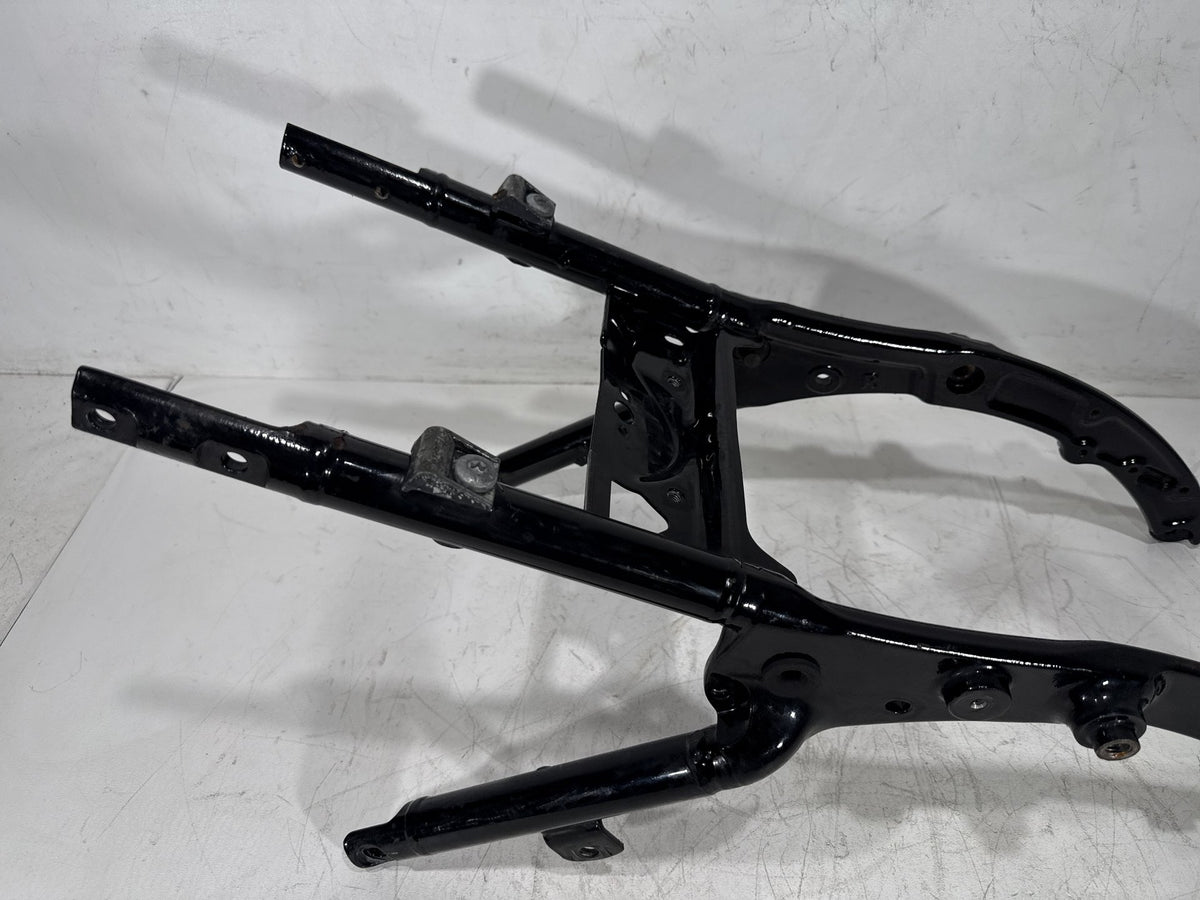 2011 Harley Street Glide Touring OEM Rear Back Sub Frame Rail Bar 48079-09BHP