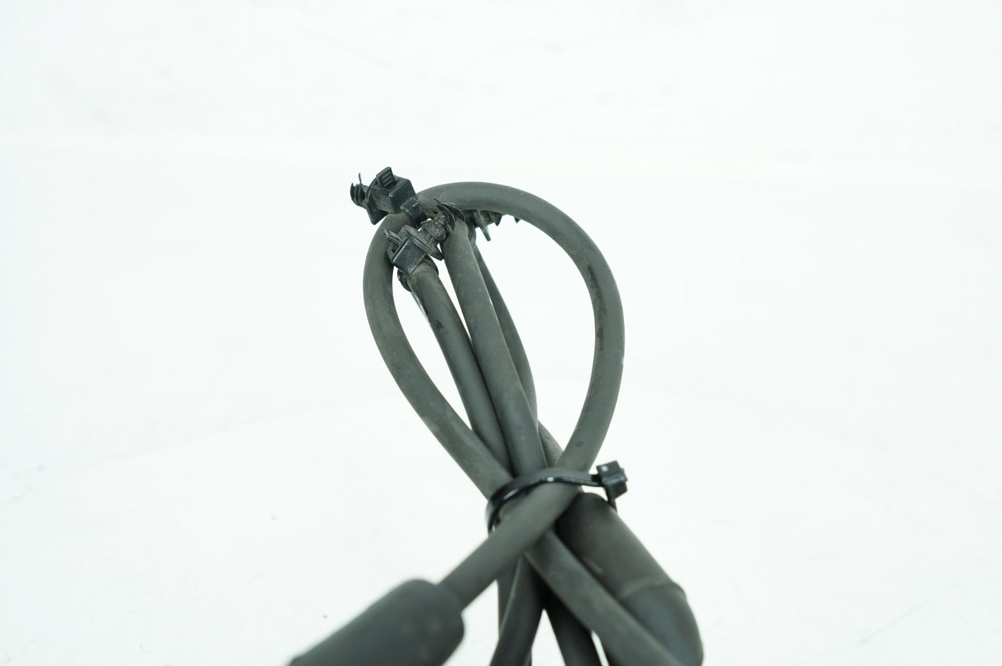 2011 - 2016 Harley-Davidson Touring Road King Classic Ignition Coil Spark Plugs Cable 31696-07A