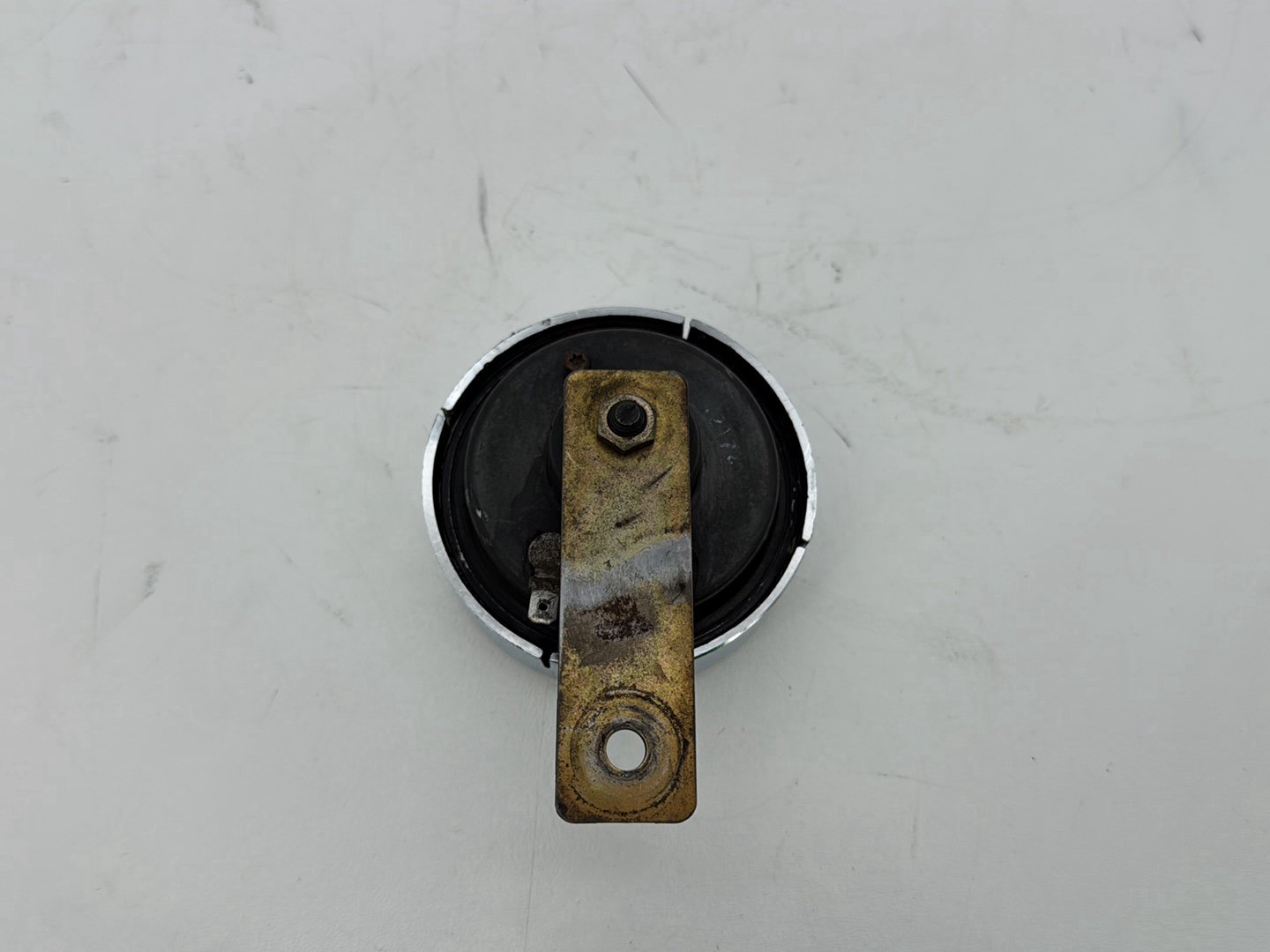 1993 Harley Sportster XLH883H Hugger 883 OEM Horn Signal Klaxon Chrome Cover