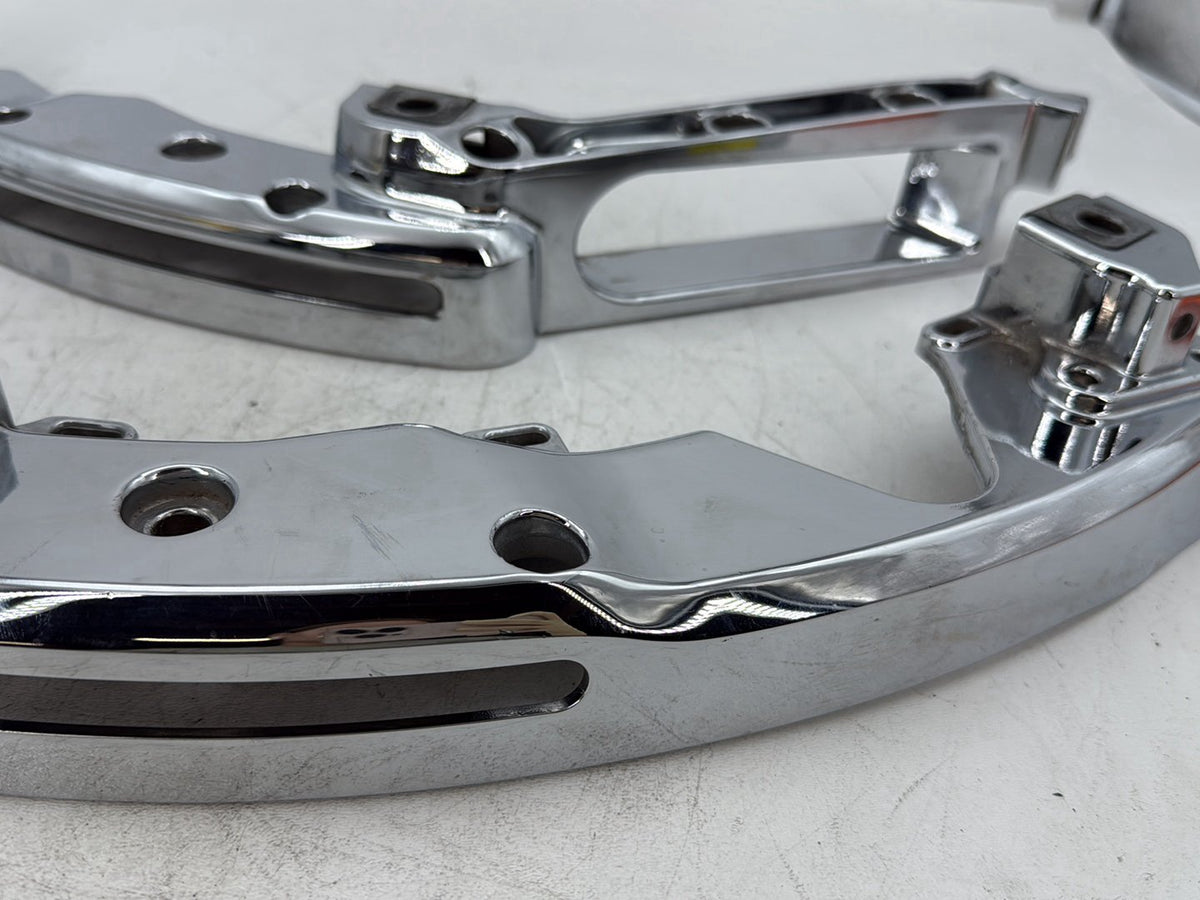 18 Harley Electra Glide Touring OEM Left Right Saddlebag Fender Struts Brackets