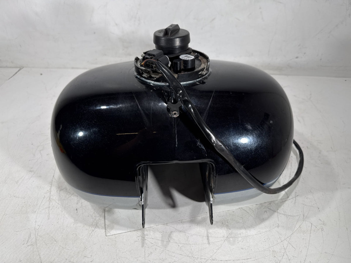 2012 Harley Electra Glide Touring OEM Fuel Gas Tank Gasoline Reservoir & Pump