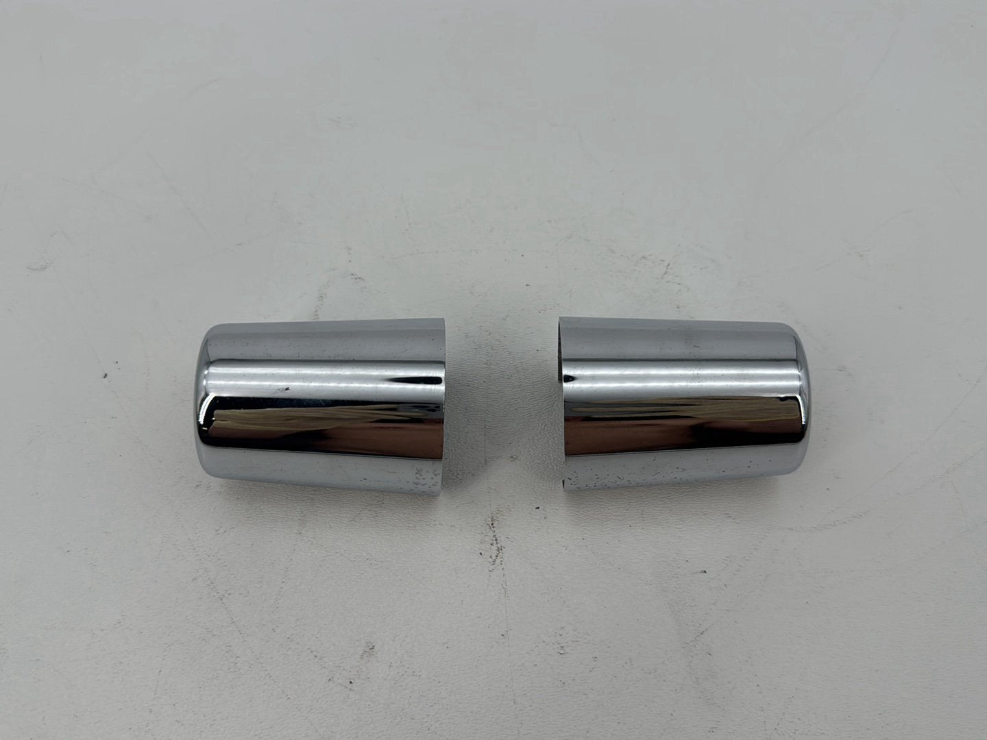 1999 - 2006 Harley-Davidson Dyna Low Rider Front Wheel Axle Nut Covers Caps