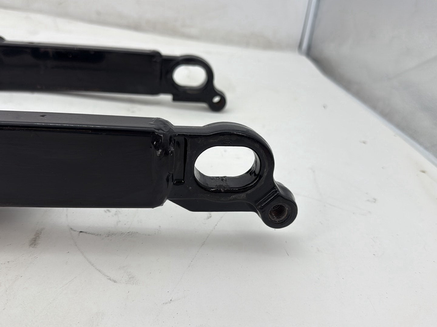 2006 Harley Road King Touring FLHRCI Classic OEM Rear Fork Swingarm Swing Arm