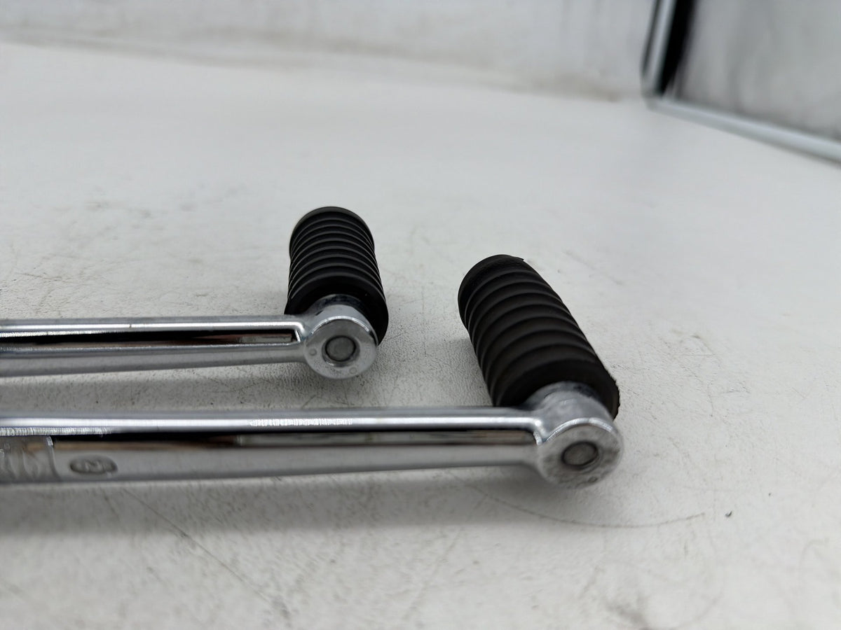 2014 Harley Electra Glide Touring Ultra OEM Gear Shifter Lever Pedal Pedals