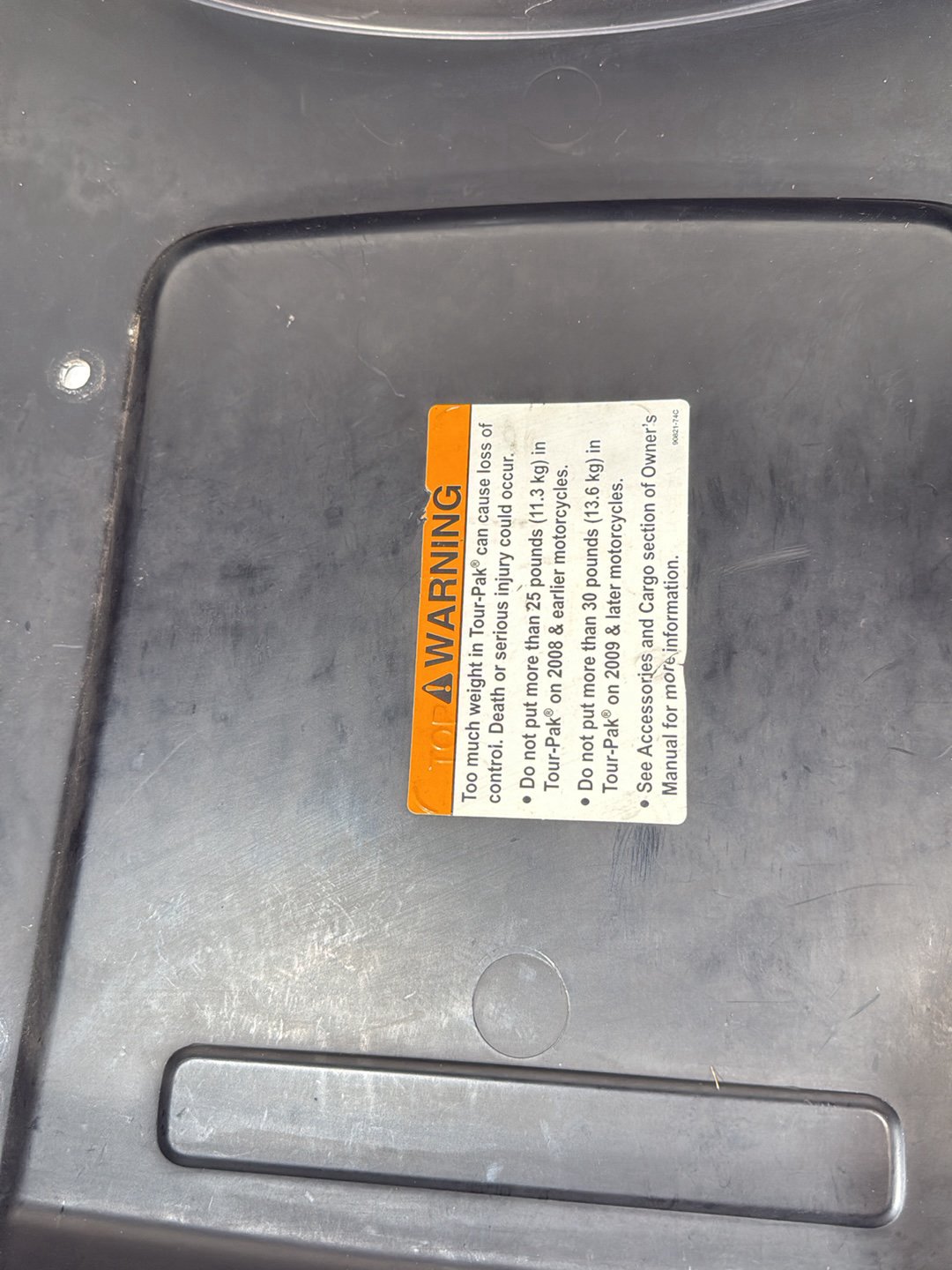 2008 - 2016 Harley-Davidson Touring Electra Glide Ultra Rear Trunk Tour Pak Lid Top Cover 	79170-10