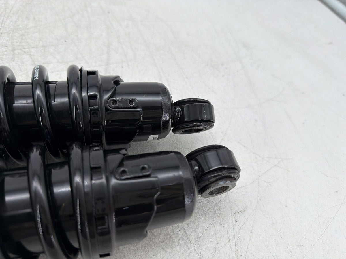 2011 Harley Electra Glide Touring Ultra OEM Rear Left Right Shock Absorbers
