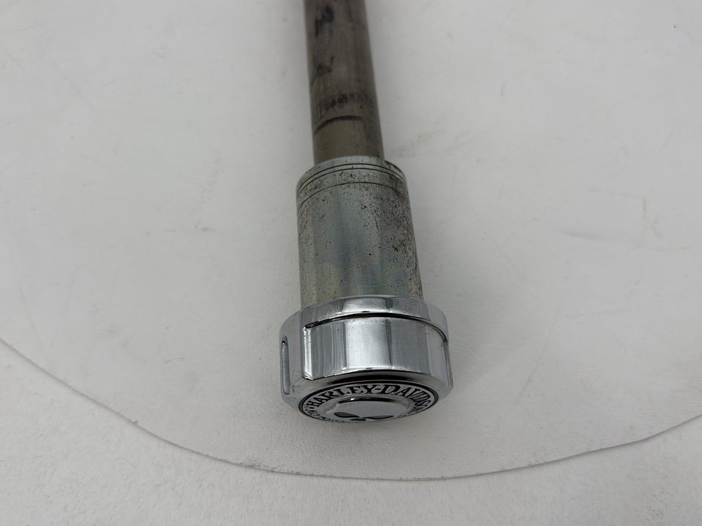 2007 - 2017 Harley-Davidson Dyna Wide Glide Rear Wheel Axle Bolt Shaft  	41114-08