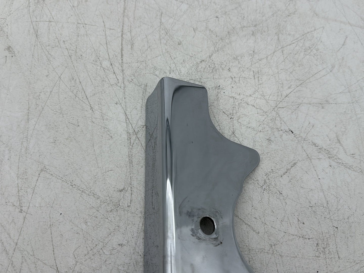 2005 Harley Dyna FXDWG Wide Glide OEM Front Fork Bracket Cover 45685-93