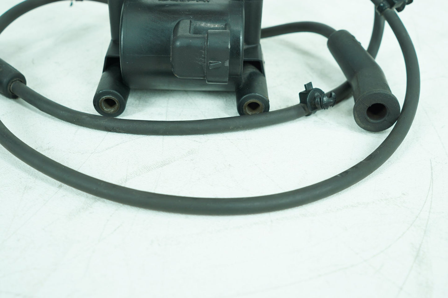 2007 - 2012 Harley-Davidson Touring Electra Glide Ultra Ignition Coil Spark Plugs Cable 31696-07A