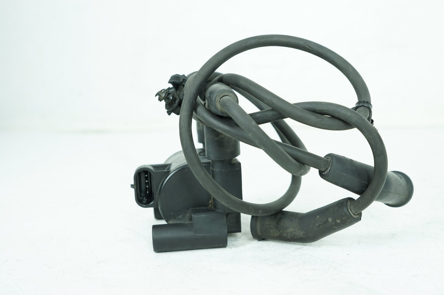 2008 - 2016 Harley-Davidson Touring Road Glide Ultra Ignition Coil Spark Plugs Cable 31696-07A