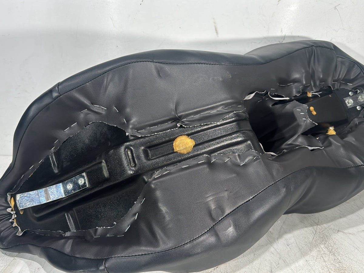 1998 Harley Touring Electra Glide Ultra OEM Passenger Rider Driver Seat Saddle
