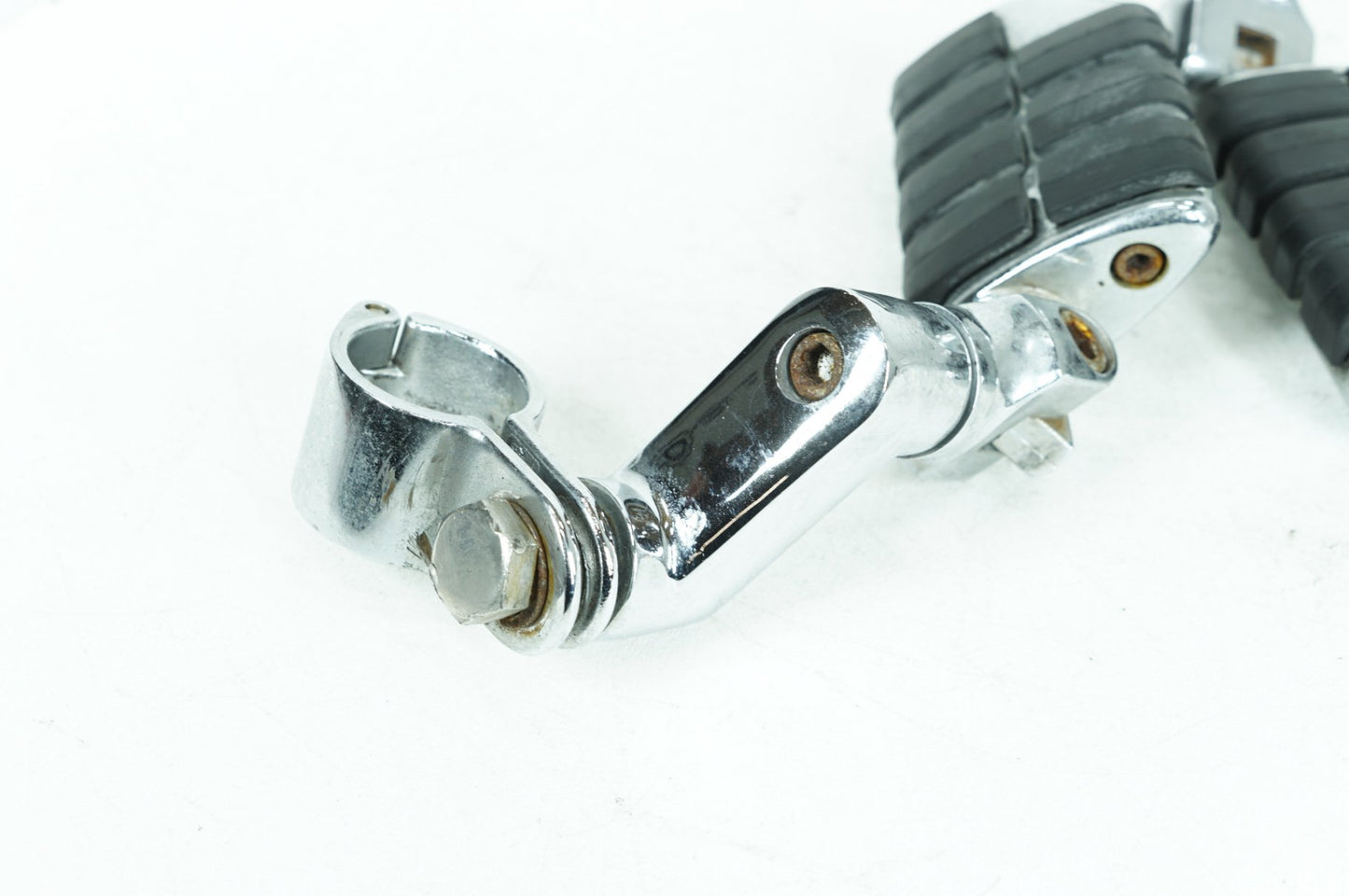 1984 - 1998 Harley-Davidson Touring Electra Glide Ultra Front Right Left Highway Foot Pegs 50830-07A