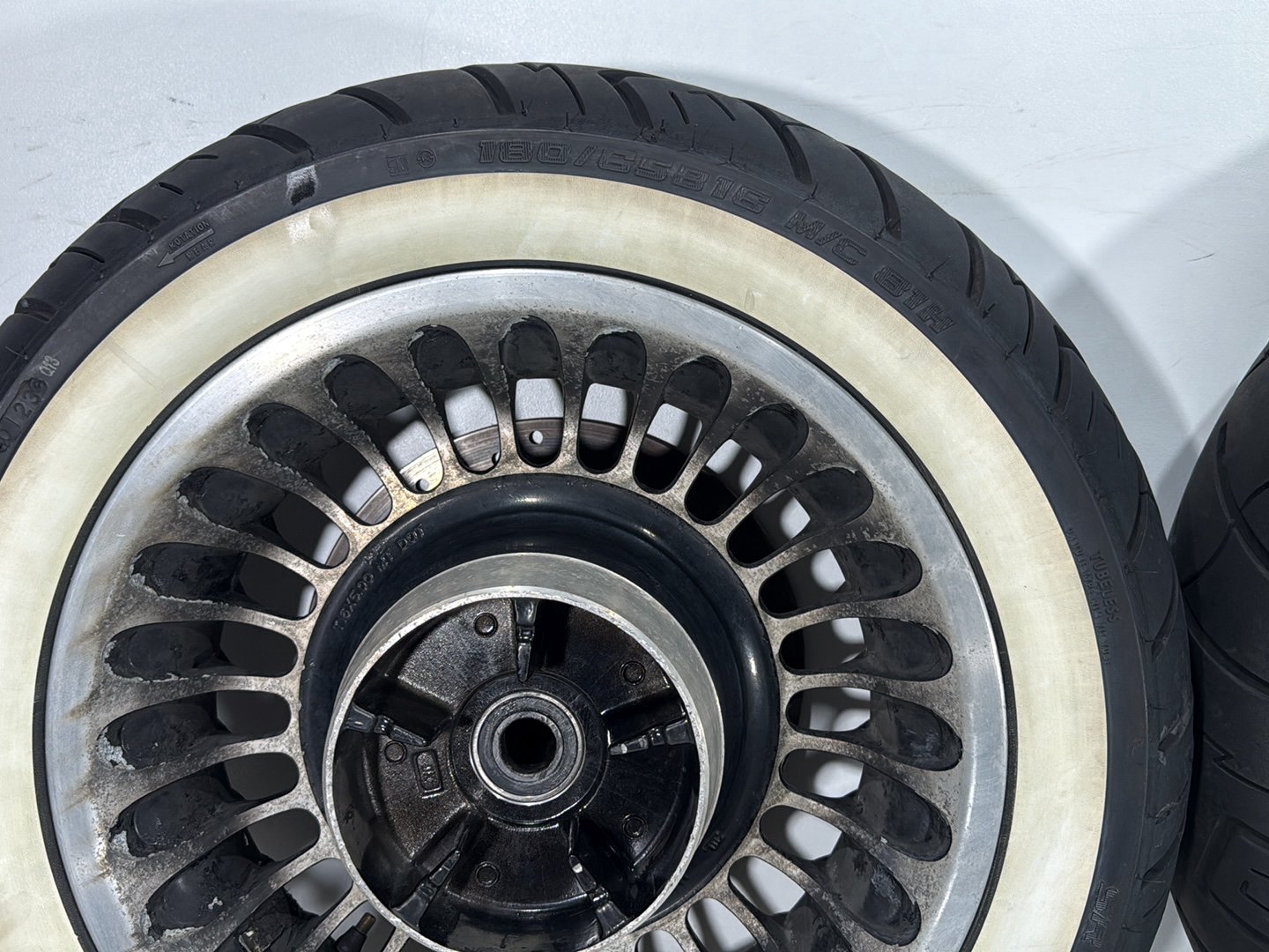 2013 Harley Electra Glide Touring Ultra FLHTCUI OEM Front & Rear Wheel Rim Tire