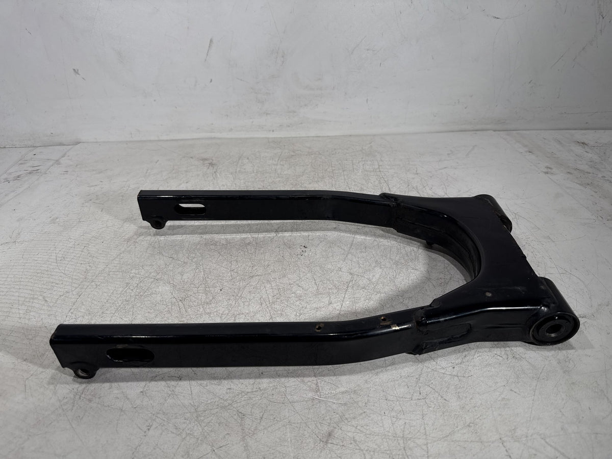 1995 Harley Electra Glide Touring FLHT OEM Rear Fork Swingarm Swing Arm