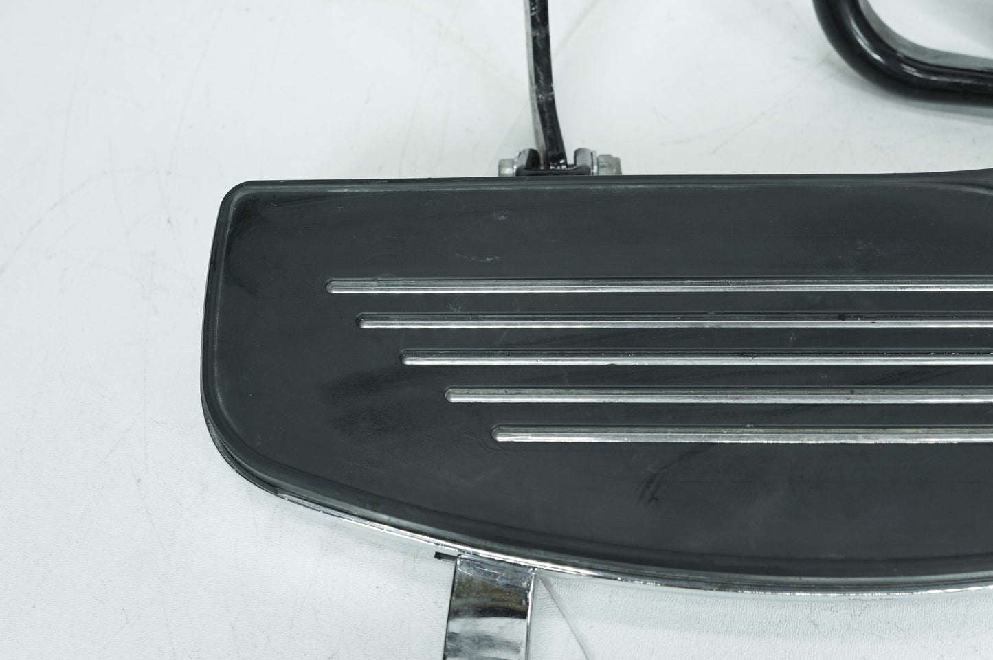 1999 - 2006 Harley-Davidson Touring Street Glide Left Right Driver Floorboard Foot Rest Aftermarket