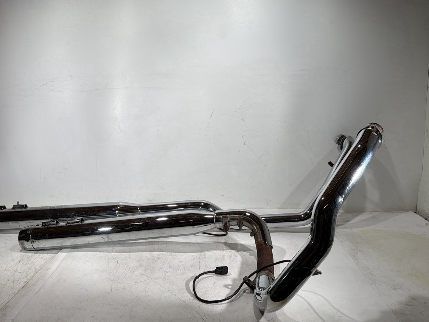 2013 Harley Street Glide Touring FLHX OEM Exhaust Header Pipes Muffler