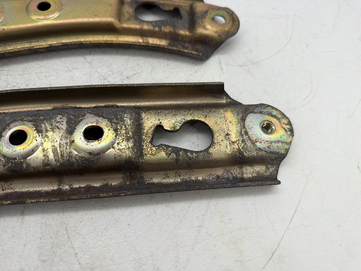 2001 Harley Softail Deuce OEM Rear Left & Right Fender Support Bracket 56627-00
