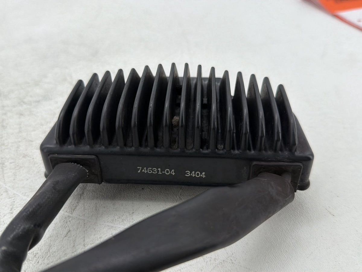 2005 Harley Dyna Wide Glide FXDWG OEM Voltage Regulator Rectifier