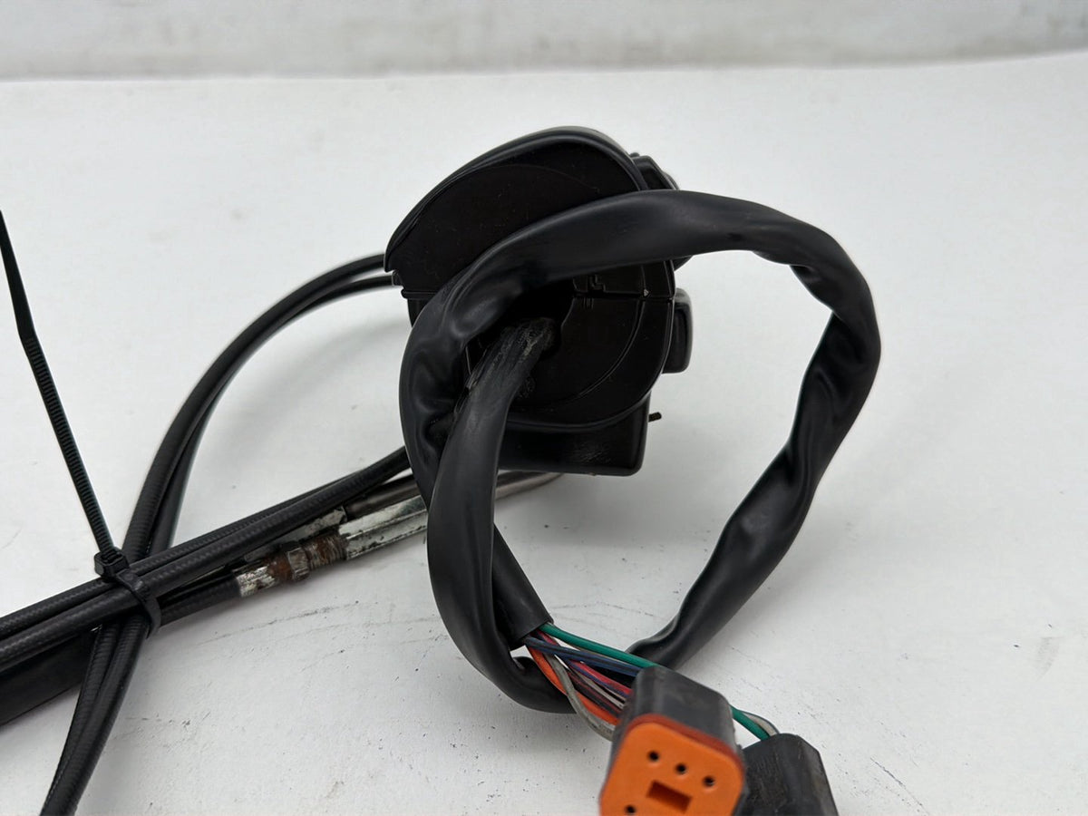2003 Harley Road King Touring FLHRCI Classic OEM Right Engine Start Kill Switches Controls