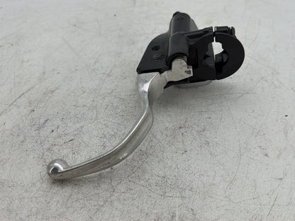 09 Harley Street Glide Touring FLHX OEM Front Right Brake Lever Master Cylinder