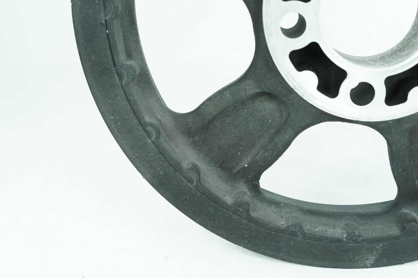 2007 - 2017 Harley-Davidson Dyna Switchback Rear Driver Pulley Sprocket  	37814-12