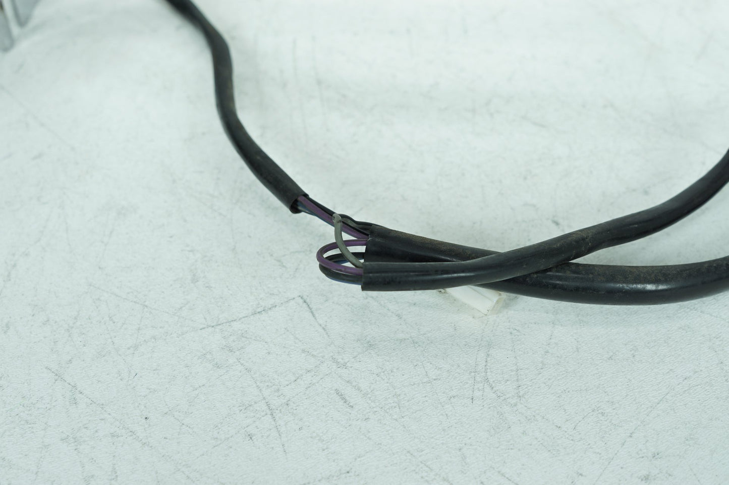 1999 - 2006 Harley-Davidson Touring Electra Ultra Classic Front Turn Signal Indicators Aux Light Bar 68712-94A