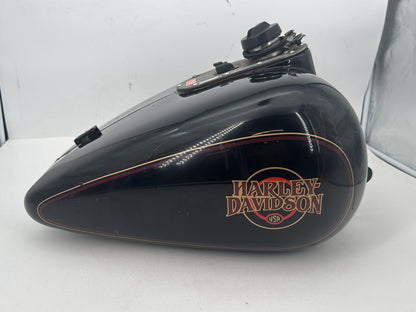 1999 - 2006 Harley-Davidson Touring Electra Glide Classic Fuel Gas Tank Gasoline Reservoir 61356-00