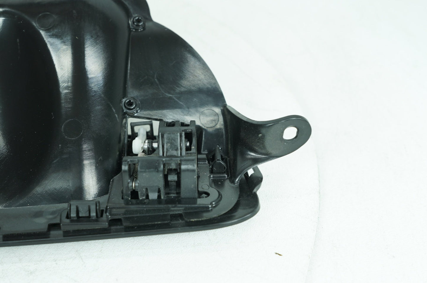 2008 - 2016 Harley-Davidson Touring Electra Glide Ultra Front Inner Fairing Air Duct Vent 29200003