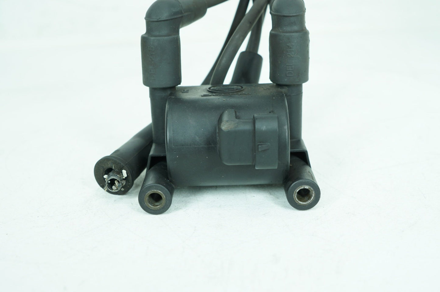 2007 - 2016 Harley-Davidson Touring Street Glide Ignition Coil Spark Plugs Cable 31696-07A