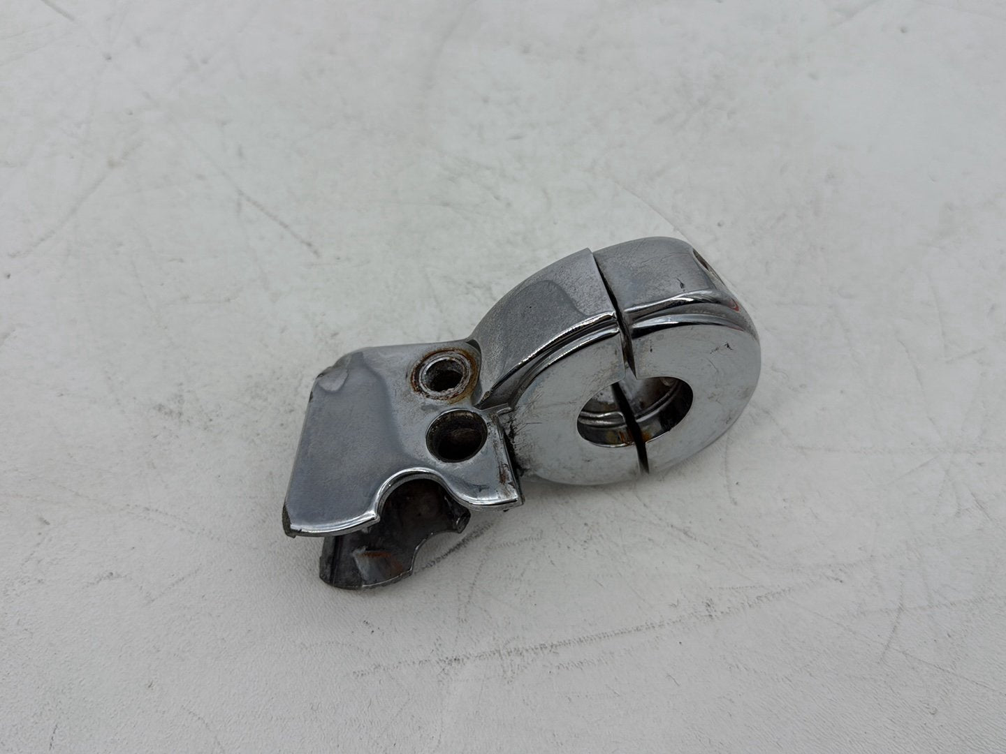 2007 - 2012 Harley-Davidson Dyna Super Glide Clutch Hand Lever Clutch Perch 38608-96   38608-96