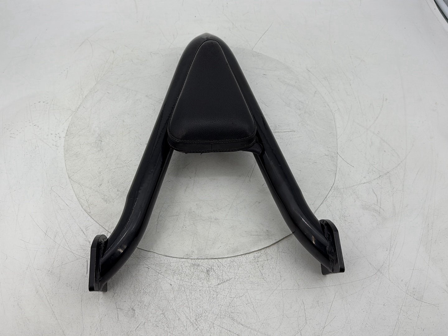 2008 Harley Electra Glide Touring Ultra Rear Sissy Bar w/ Backrest Cushion Pad