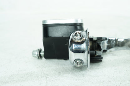 1999 - 2006 Harley-Davidson Dyna Low Rider Front Right Brake Lever Master Cylinder 45019-96D
