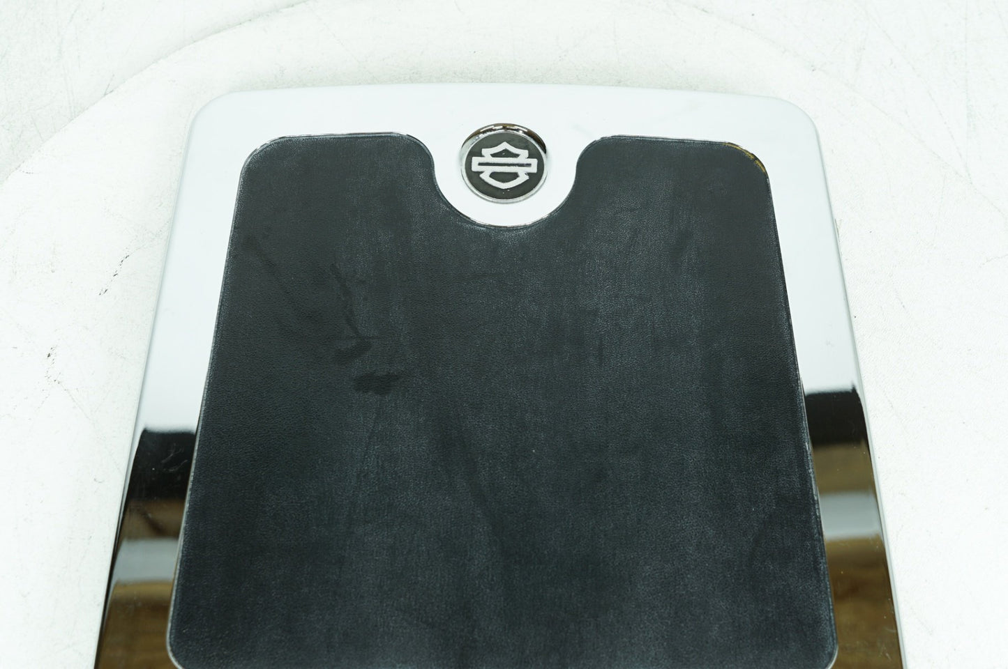 1999 - 2006 Harley-Davidson Touring Electra Glide Classic Detachable Tour Pak Luggage Box Bracket 79042-93