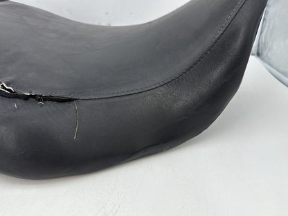 1999 - 2006 Harley-Davidson Touring Electra Glide Passenger Rider Driver Seat Saddle 51703-05
