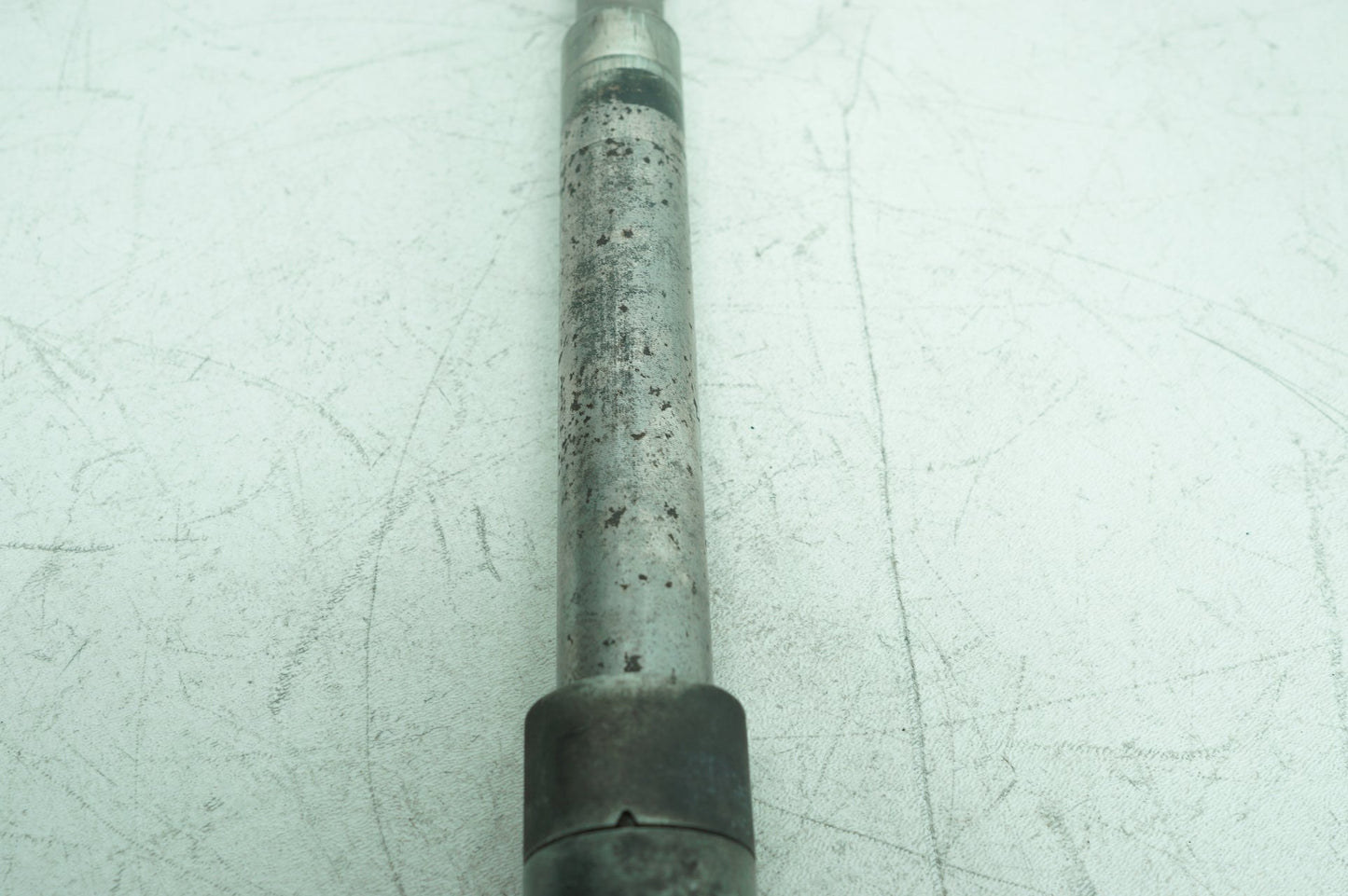 1999 - 2006 Harley-Davidson Touring Road Glide Front Wheel Axle Bolt Shaft 43364-00
